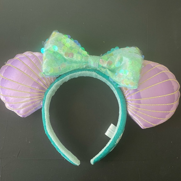 Rare Disney Japan Mermaid Shell Headband - Purple and Green - Picture 1 of 6